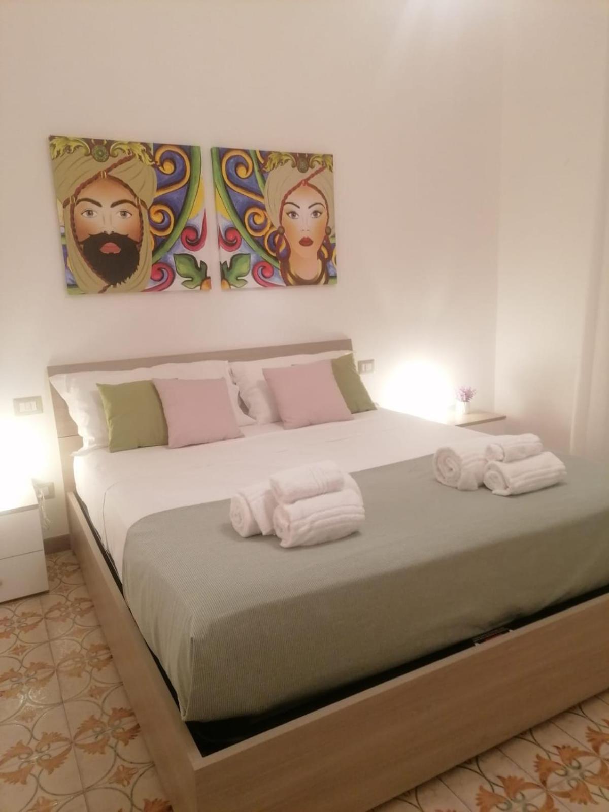 Anna Holiday Home Giardini-Naxos Buitenkant foto